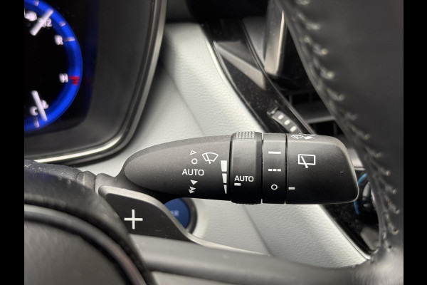 Toyota Corolla 2.0 Hybrid Style Plus JBL | Dodehoekherkenning, Parkeersensoren, Stoel + stuurverwarming, Apple CarPlay/Android Auto