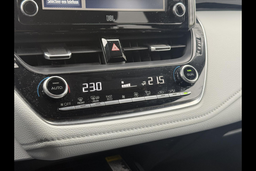 Toyota Corolla 2.0 Hybrid Style Plus JBL | Dodehoekherkenning, Parkeersensoren, Stoel + stuurverwarming, Apple CarPlay/Android Auto