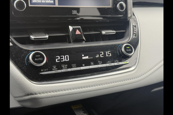 Toyota Corolla 2.0 Hybrid Style Plus JBL | Dodehoekherkenning, Parkeersensoren, Stoel + stuurverwarming, Apple CarPlay/Android Auto