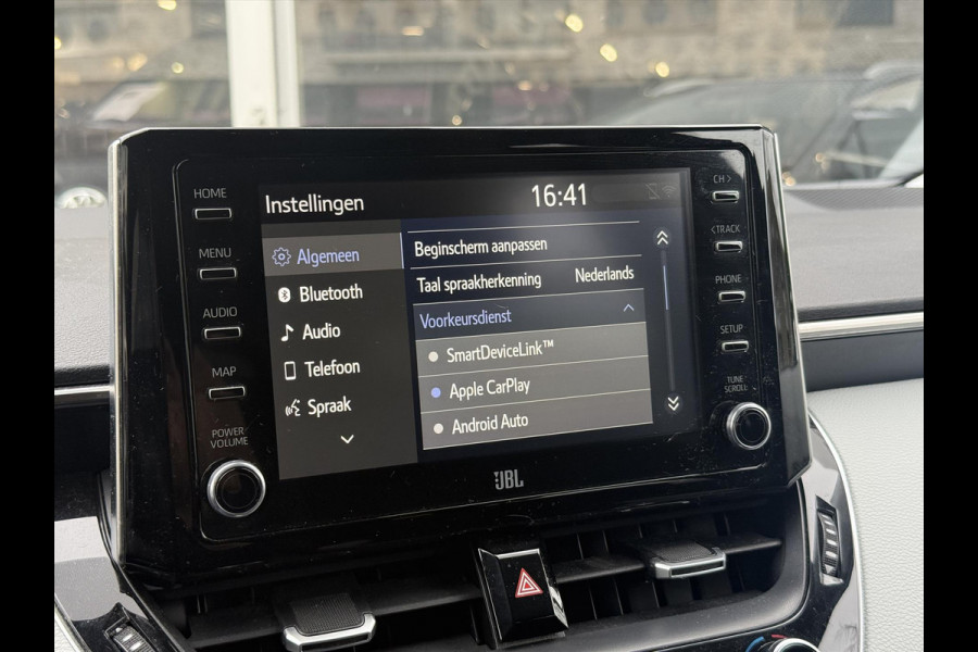 Toyota Corolla 2.0 Hybrid Style Plus JBL | Dodehoekherkenning, Parkeersensoren, Stoel + stuurverwarming, Apple CarPlay/Android Auto