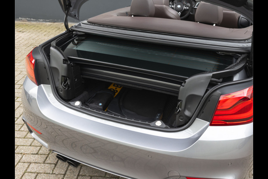 BMW 4 Serie Cabrio M4 Competition - Individual "Jubilee Silver" - Volleder Sonderwunsch - Carbon Brakes