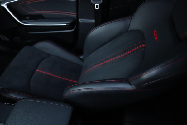 Kia ProCeed 1.6 T-GDI GT / PANODAK / KEYLESS / DODEHOEK / MEMORY / CAMERA