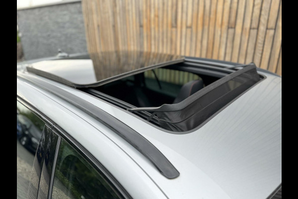Škoda Octavia Combi 1.4 TSI RS iV PHEV Panoramadak | Head-up display | Achteruitrijcamera | Matrix LED | Stoel en stuurverwarming | Cruise con