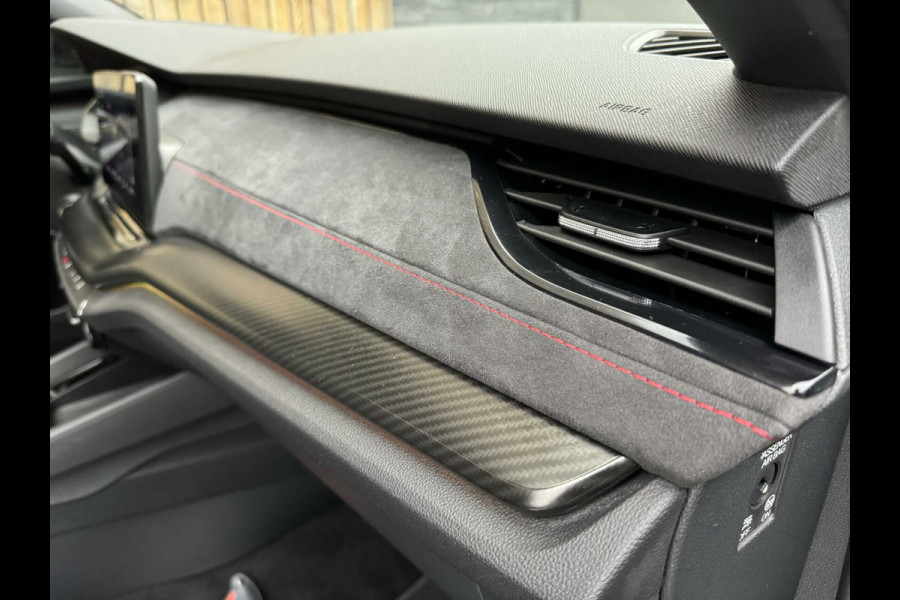 Škoda Octavia Combi 1.4 TSI RS iV PHEV Panoramadak | Head-up display | Achteruitrijcamera | Matrix LED | Stoel en stuurverwarming | Cruise con