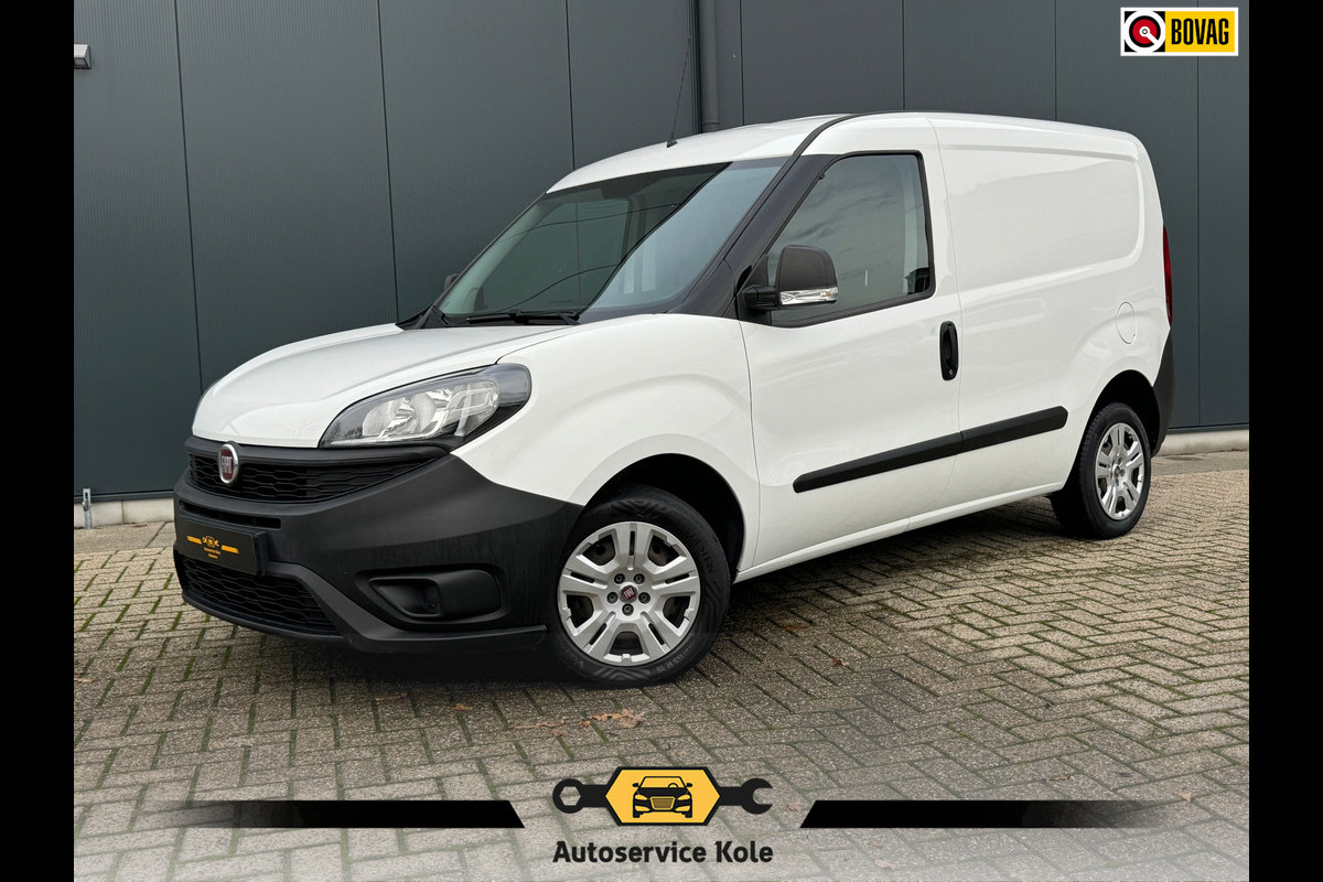 Fiat Dobló Cargo 1.3 MJ L1H1 Actual * Airco * Centr. deurvergr. * Zijschuifdeur * Fiat Dobló Cargo 1.3 MJ L1H1 Actual * Airco * Centr. deurvergr. * Zijschuifdeur *