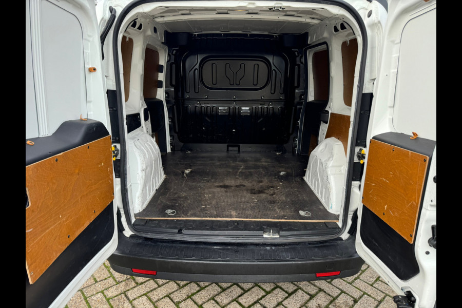 Fiat Dobló Cargo 1.3 MJ L1H1 Actual * Airco * Centr. deurvergr. * Zijschuifdeur *