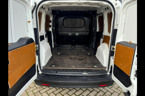 Fiat Dobló Cargo 1.3 MJ L1H1 Actual * Airco * Centr. deurvergr. * Zijschuifdeur *