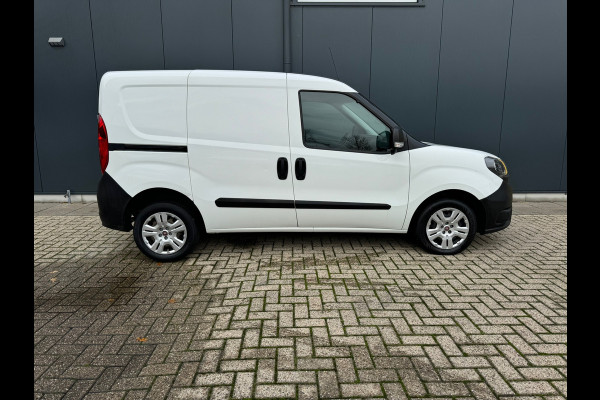 Fiat Dobló Cargo 1.3 MJ L1H1 Actual * Airco * Centr. deurvergr. * Zijschuifdeur *