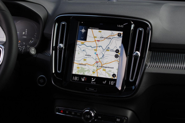 Volvo XC40 1.5 T5 Recharge R-Design | Pano | Memory | H&K | Leder