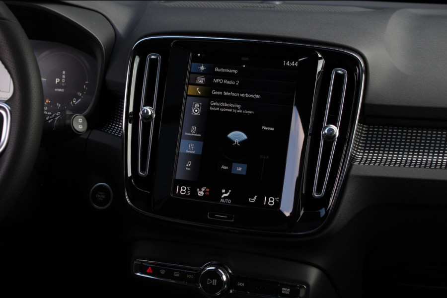 Volvo XC40 1.5 T5 Recharge R-Design | Pano | Memory | H&K | Leder