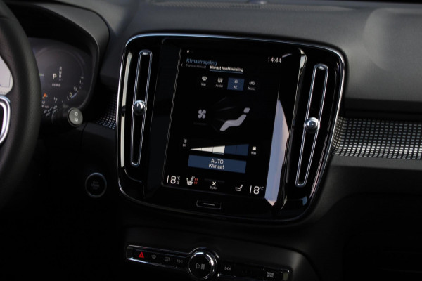Volvo XC40 1.5 T5 Recharge R-Design | Pano | Memory | H&K | Leder