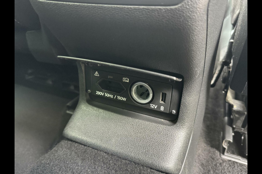 Škoda Karoq 1.5 TSI Sportline Automaat | Stoelverwarming | Apple CarPlay | LED verlichting | Trekhaak uitklapbaar | Adaptieve cruise control