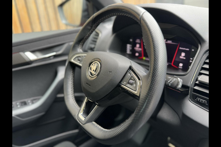 Škoda Karoq 1.5 TSI Sportline Automaat | Stoelverwarming | Apple CarPlay | LED verlichting | Trekhaak uitklapbaar | Adaptieve cruise control
