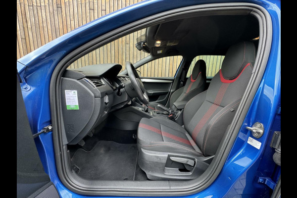 Škoda Octavia Combi 1.0 TSI Sport Navigatiesysteem | Trekhaak | Apple CarPlay | Climate control | Cruise control | Getint glas | Parkeersensor