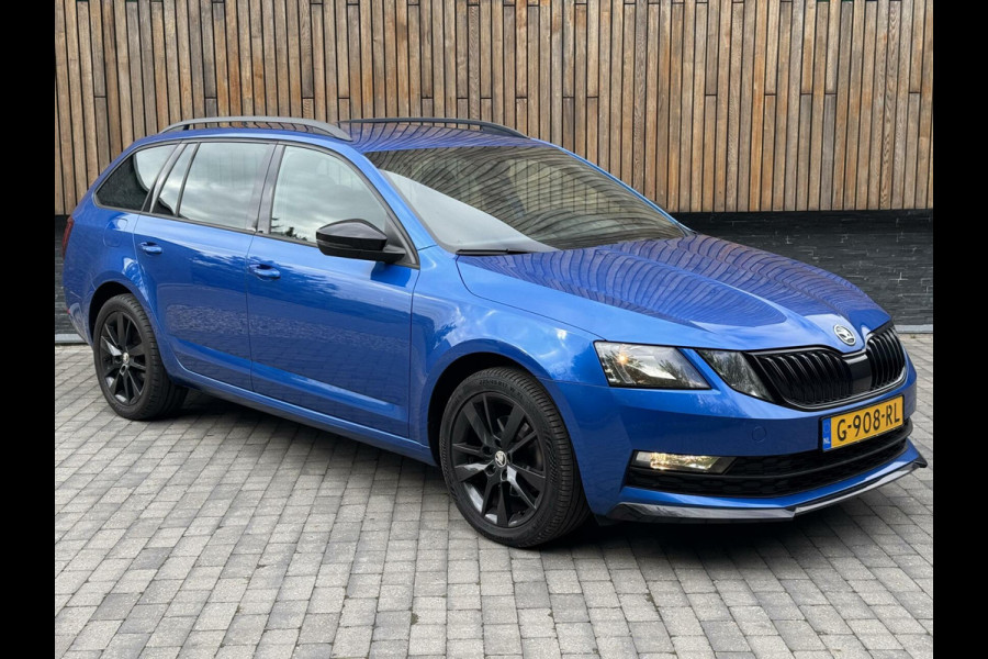 Škoda Octavia Combi 1.0 TSI Sport Navigatiesysteem | Trekhaak | Apple CarPlay | Climate control | Cruise control | Getint glas | Parkeersensor