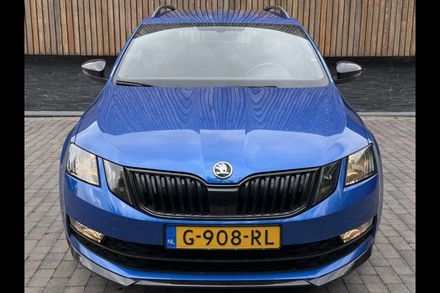 Škoda Octavia Combi 1.0 TSI Sport Navigatiesysteem | Trekhaak | Apple CarPlay | Climate control | Cruise control | Getint glas | Parkeersensor
