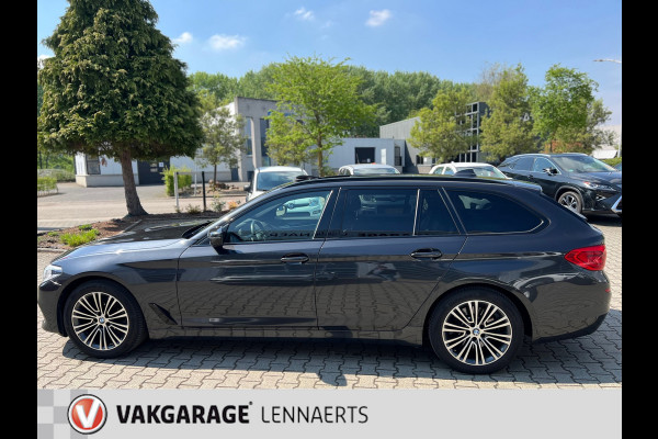 BMW 5 Serie Touring 520i High Executive Sport Line Automaat (PANO/TREKHAAK)