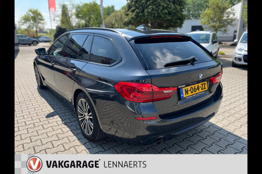 BMW 5 Serie Touring 520i High Executive Sport Line Automaat (PANO/TREKHAAK)