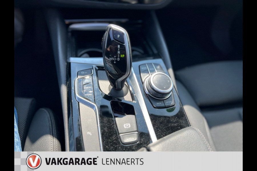 BMW 5 Serie Touring 520i High Executive Sport Line Automaat (PANO/TREKHAAK)