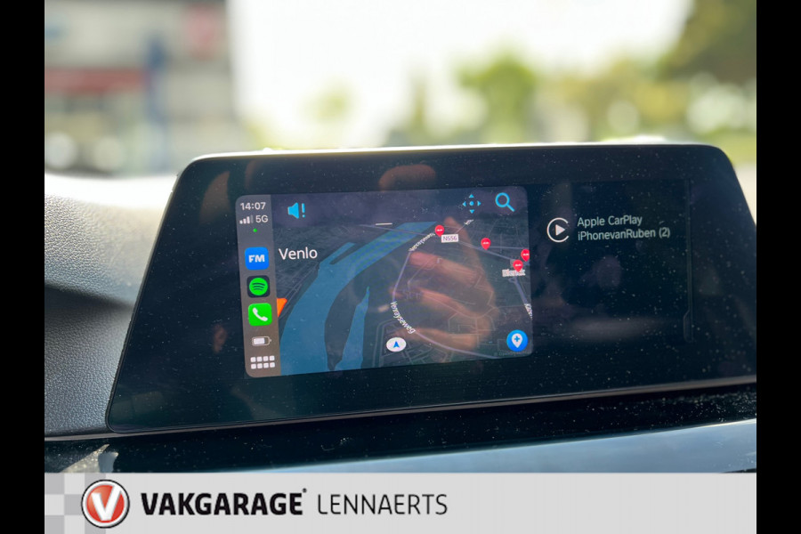 BMW 5 Serie Touring 520i High Executive Sport Line Automaat (PANO/TREKHAAK)