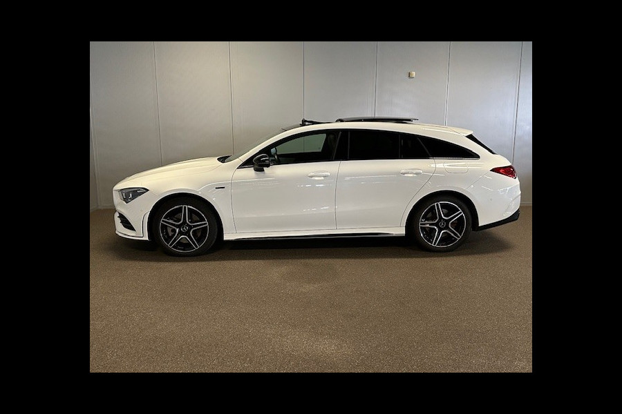 Mercedes-Benz CLA-Klasse Shooting Brake 250e AMG STYLING-PANORAMA-SFEER-CAMERA-COMPLEET