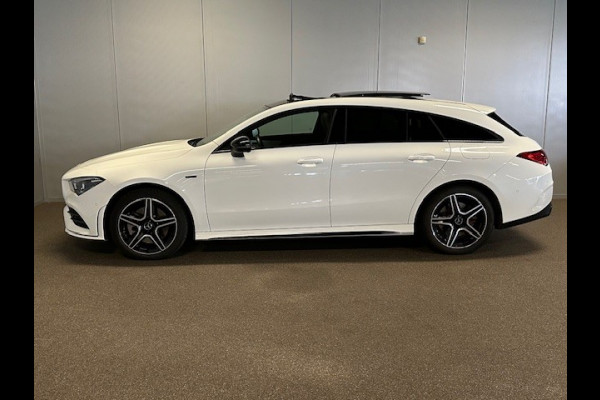 Mercedes-Benz CLA-Klasse Shooting Brake 250e AMG STYLING-PANORAMA-SFEER-CAMERA-COMPLEET