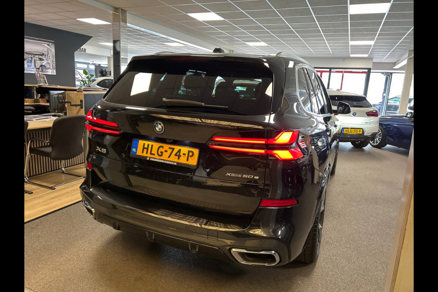 BMW X5 XDrive50e Launch Edition M-Sport / Panorama-dak /luchtvering / Leder /head-up