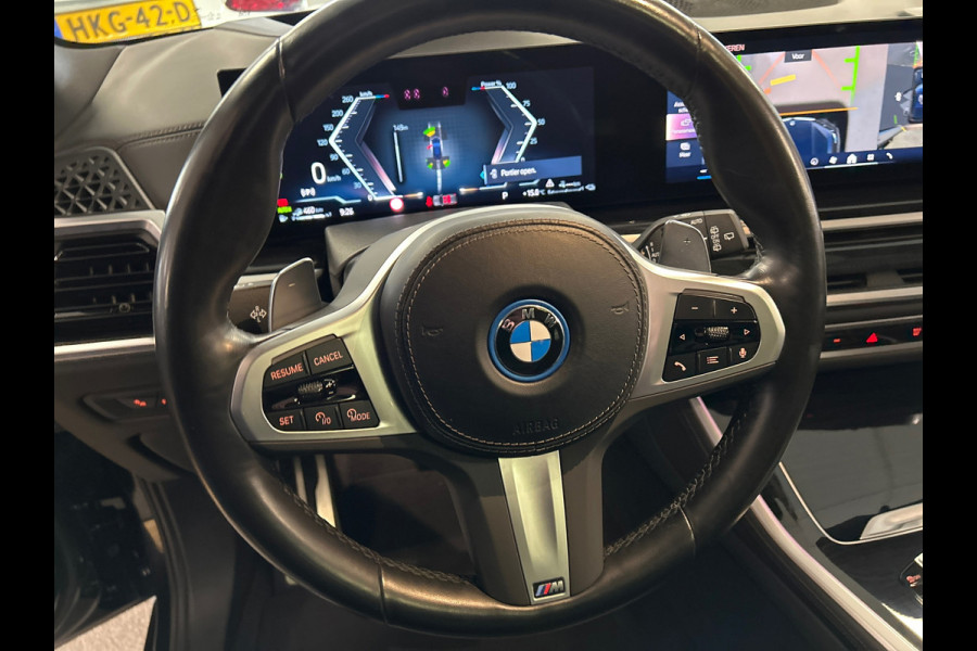 BMW X5 XDrive50e Launch Edition M-Sport / Panorama-dak /luchtvering / Leder /head-up