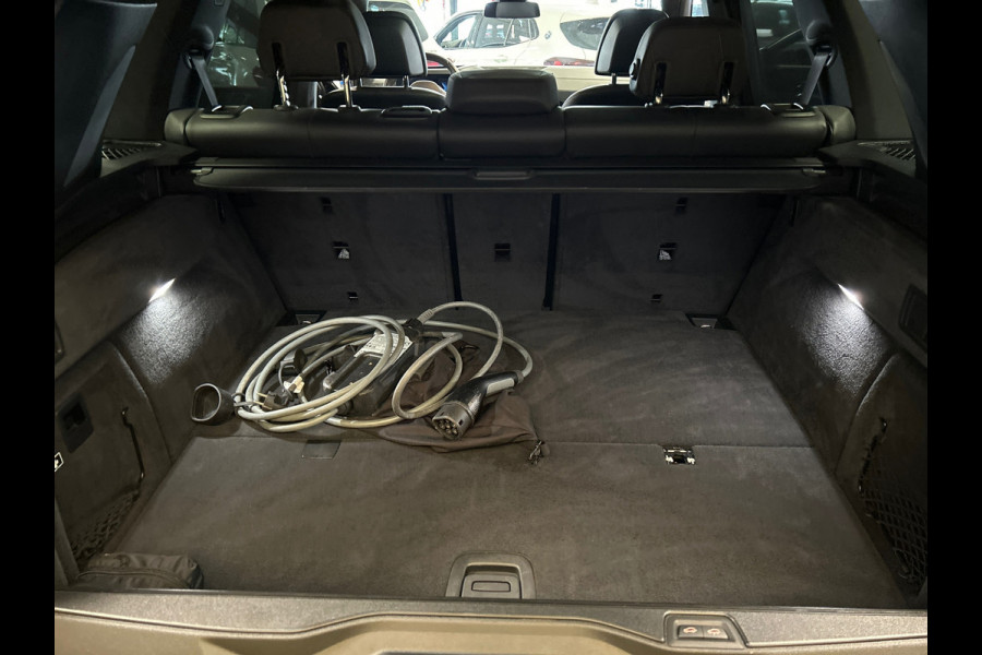 BMW X5 XDrive50e Launch Edition M-Sport / Panorama-dak /luchtvering / Leder /head-up