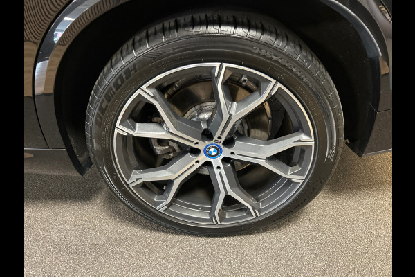 BMW X5 XDrive50e Launch Edition M-Sport / Panorama-dak /luchtvering / Leder /head-up