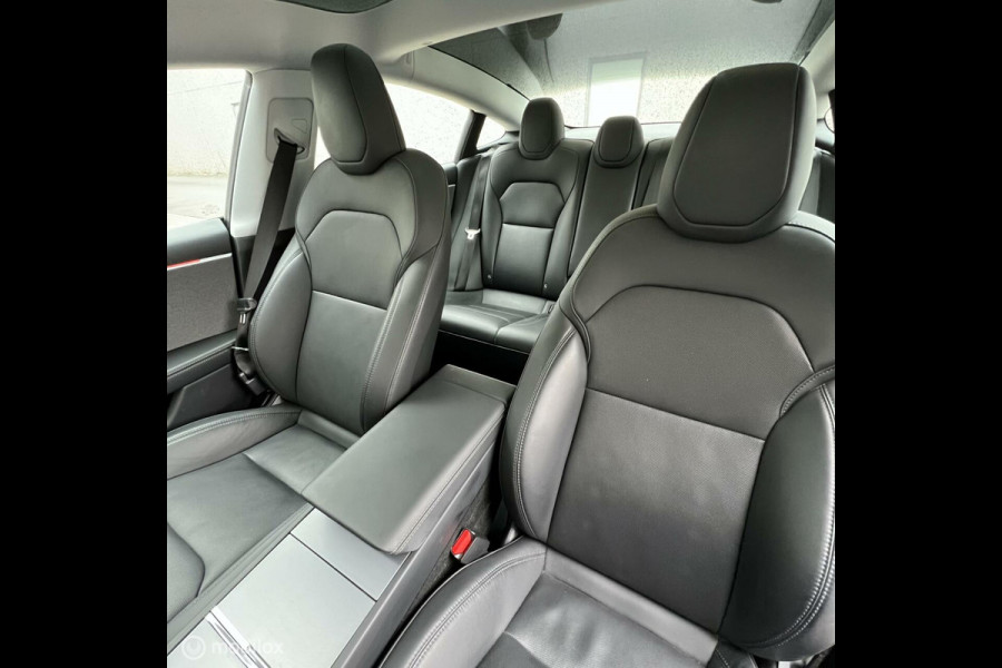 Tesla Model 3 Standard Range