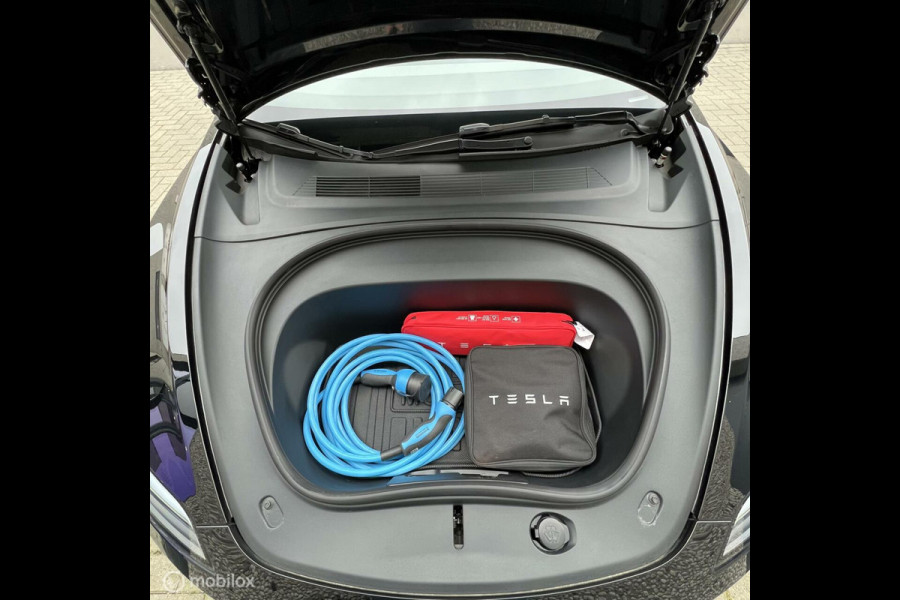Tesla Model 3 Standard Range
