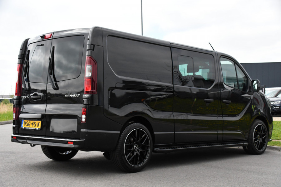 Renault Trafic 2.0 dCi 170 T29 L2H1 DC Luxe Black Edition Camera, Cruise, Carplay, 170PK, 2 x Schuifdeur, LED, Stoelverwarming, Clima, Keyless, Uniek!