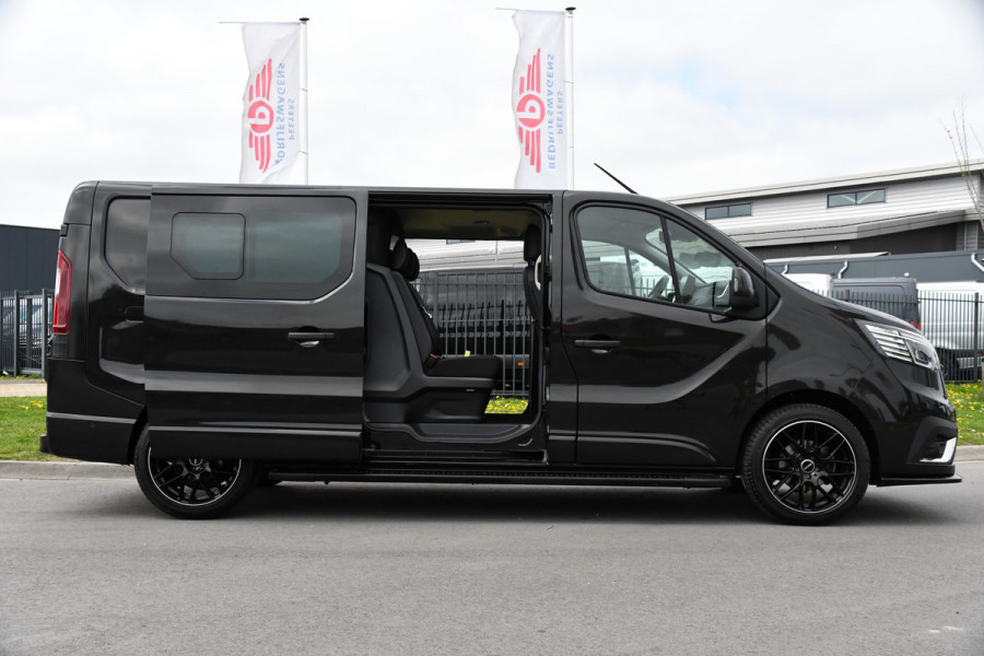 Renault Trafic 2.0 dCi 170 T29 L2H1 DC Luxe Black Edition Camera, Cruise, Carplay, 170PK, 2 x Schuifdeur, LED, Stoelverwarming, Clima, Keyless, Uniek!