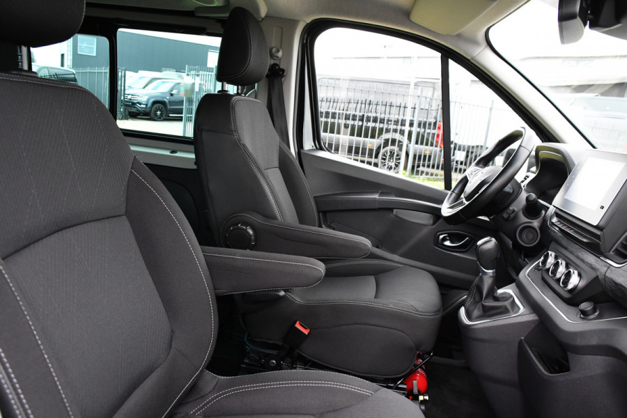 Renault Trafic 2.0 dCi 170 T29 L2H1 DC Luxe Black Edition Camera, Cruise, Carplay, 170PK, 2 x Schuifdeur, LED, Stoelverwarming, Clima, Keyless, Uniek!