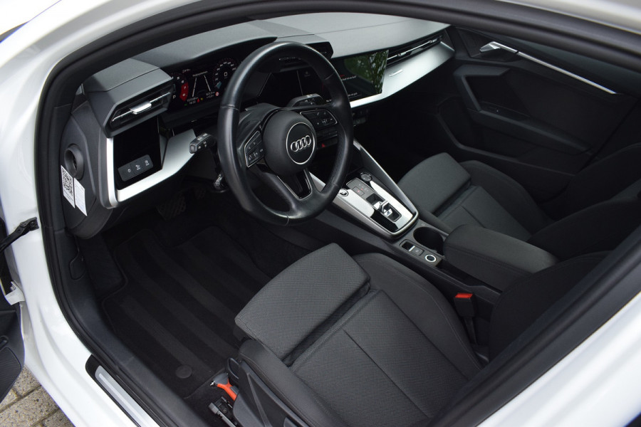 Audi A3 Limousine 35 TFSI 150pk S-tronic | Afneembare trekhaak