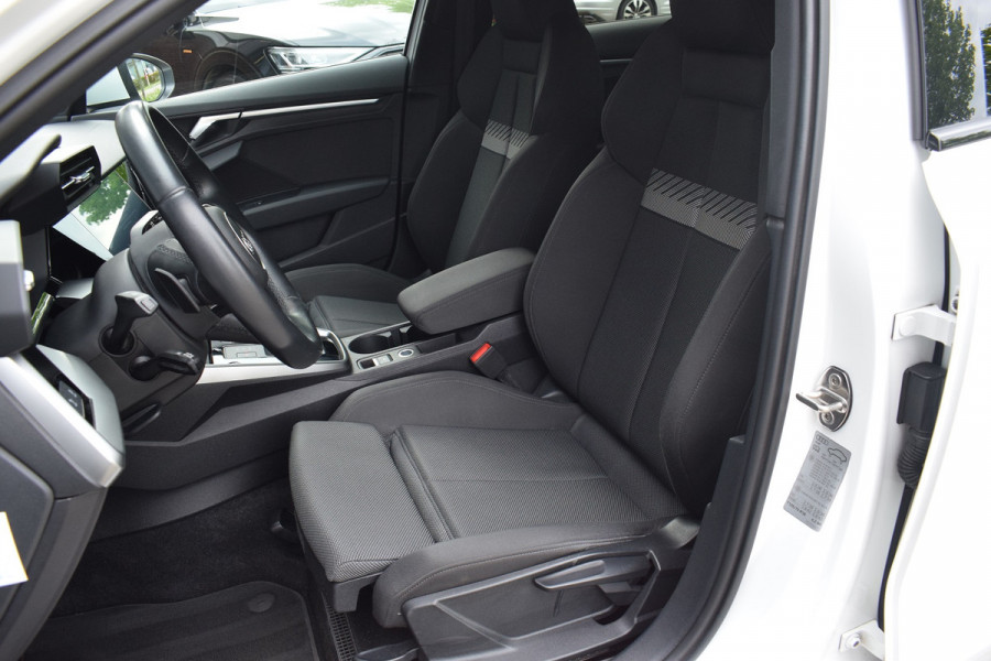 Audi A3 Limousine 35 TFSI 150pk S-tronic | Afneembare trekhaak