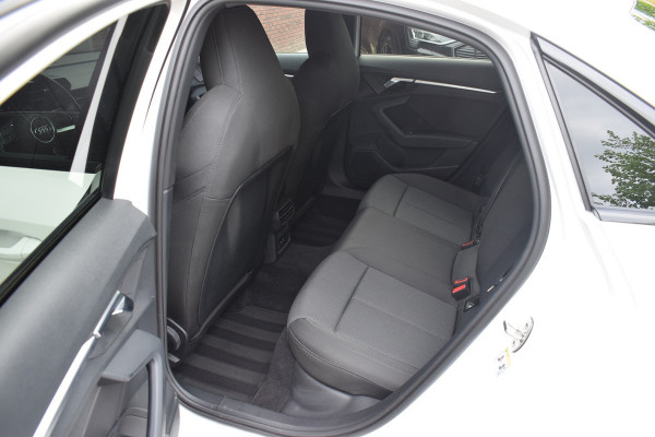 Audi A3 Limousine 35 TFSI 150pk S-tronic | Afneembare trekhaak
