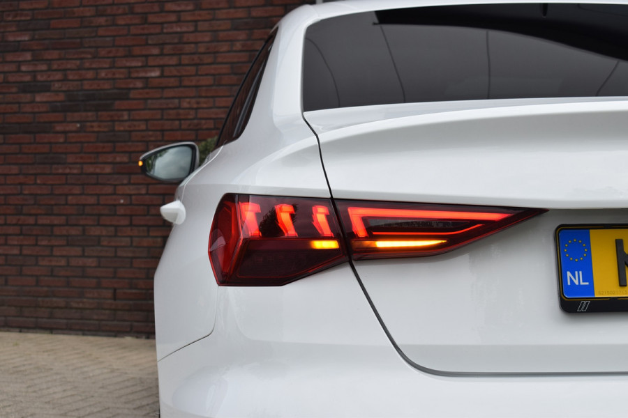 Audi A3 Limousine 35 TFSI 150pk S-tronic | Afneembare trekhaak