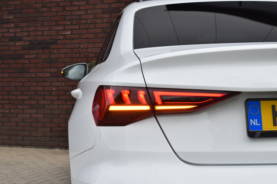 Audi A3 Limousine 35 TFSI 150pk S-tronic | Afneembare trekhaak