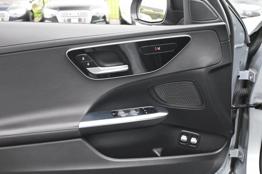 Mercedes-Benz C-Klasse Estate 300 e AMG Line Limited 313 PK 1e Eig Dealer o.h. Night Pakket Carbon Camera LED 18''