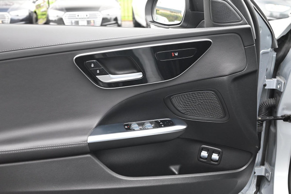 Mercedes-Benz C-Klasse Estate 300 e AMG Line Limited 313 PK 1e Eig Dealer o.h. Night Pakket Carbon Camera LED 18''