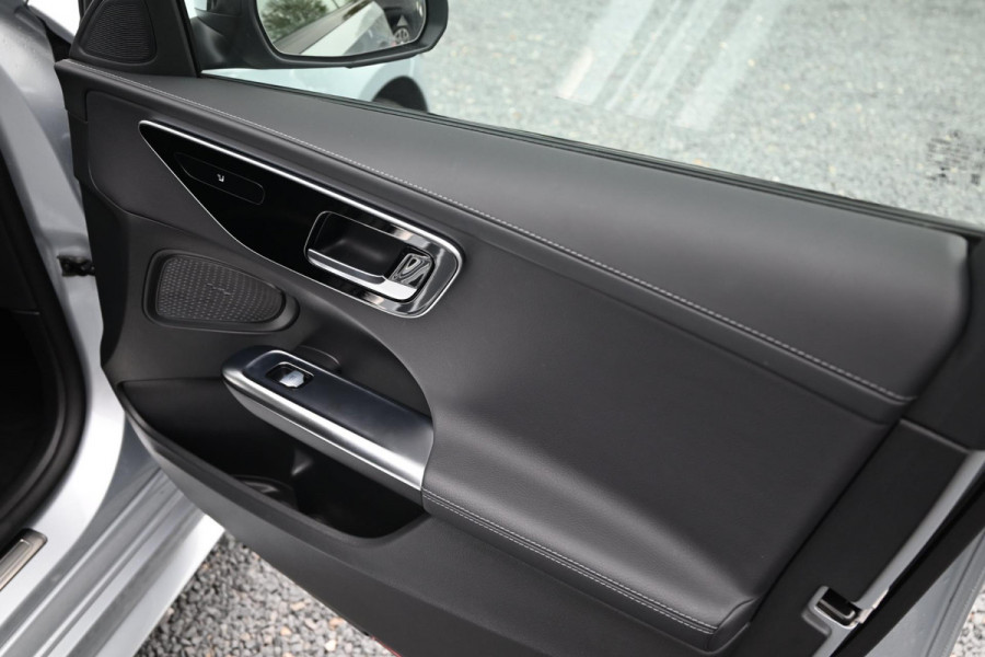 Mercedes-Benz C-Klasse Estate 300 e AMG Line Limited 313 PK 1e Eig Dealer o.h. Night Pakket Carbon Camera LED 18''