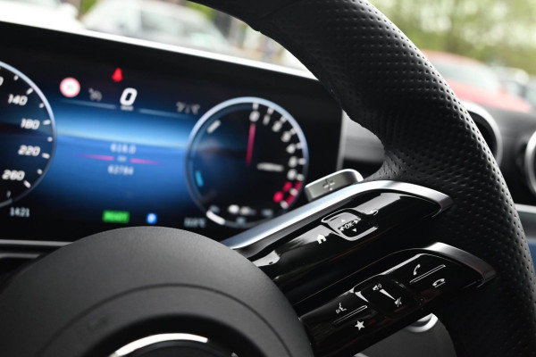 Mercedes-Benz C-Klasse Estate 300 e AMG Line Limited 313 PK 1e Eig Dealer o.h. Night Pakket Carbon Camera LED 18''