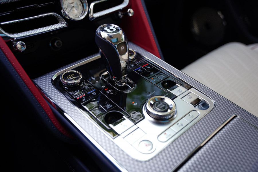 Bentley Flying Spur 2.9 V6 Hybrid Mulliner Pon-Auto 28 D.Km