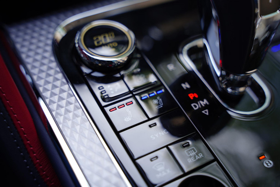 Bentley Flying Spur 2.9 V6 Hybrid Mulliner Pon-Auto 28 D.Km