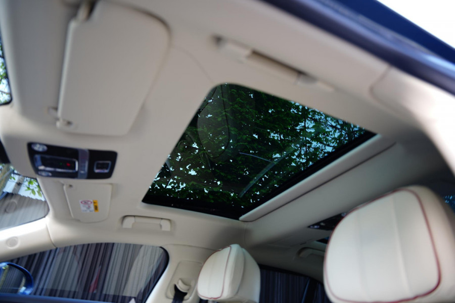 Bentley Flying Spur 2.9 V6 Hybrid Mulliner Pon-Auto 28 D.Km