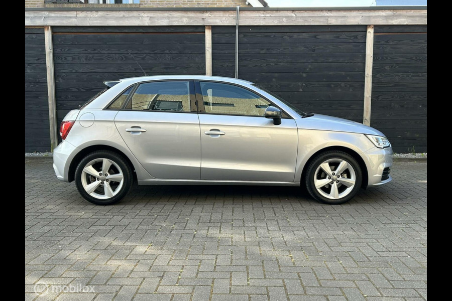 Audi A1 Sportback 1.0 TFSI Adrenalin AUTOMAAT / LED / 17" / FM NAV / 39.107 KM 1e eig. NAP!!!