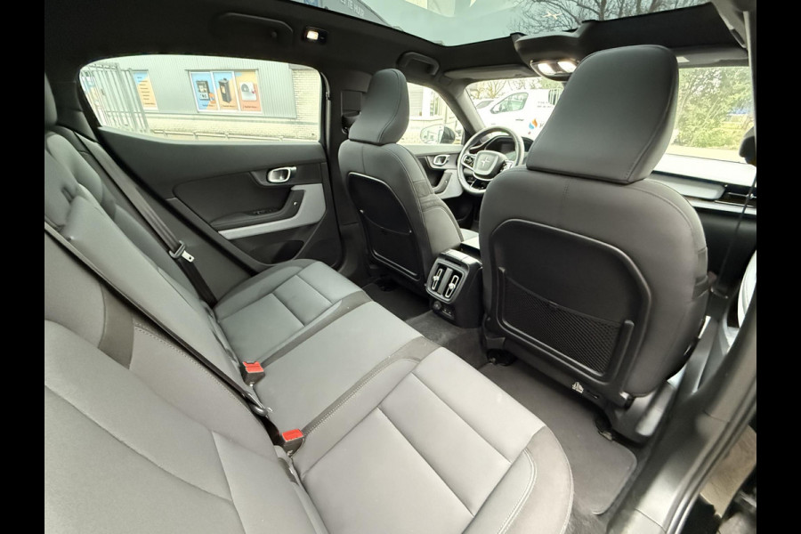 Polestar 2 Long Range Dual AWD | Panorama | 360 Camera | Harman Kardon |