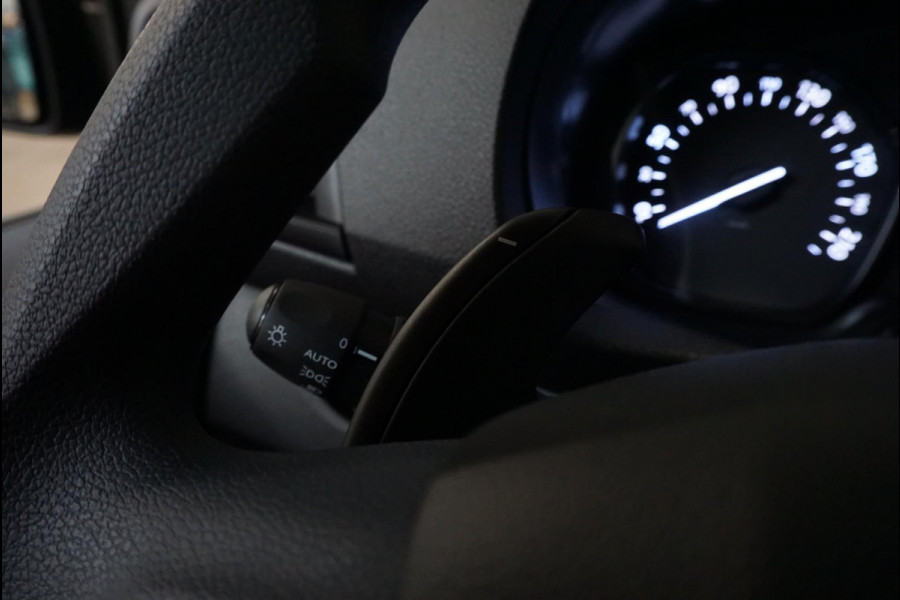 Peugeot Expert 145pk L3 Automaat Airco Cruise Control Navigatie Trekhaak